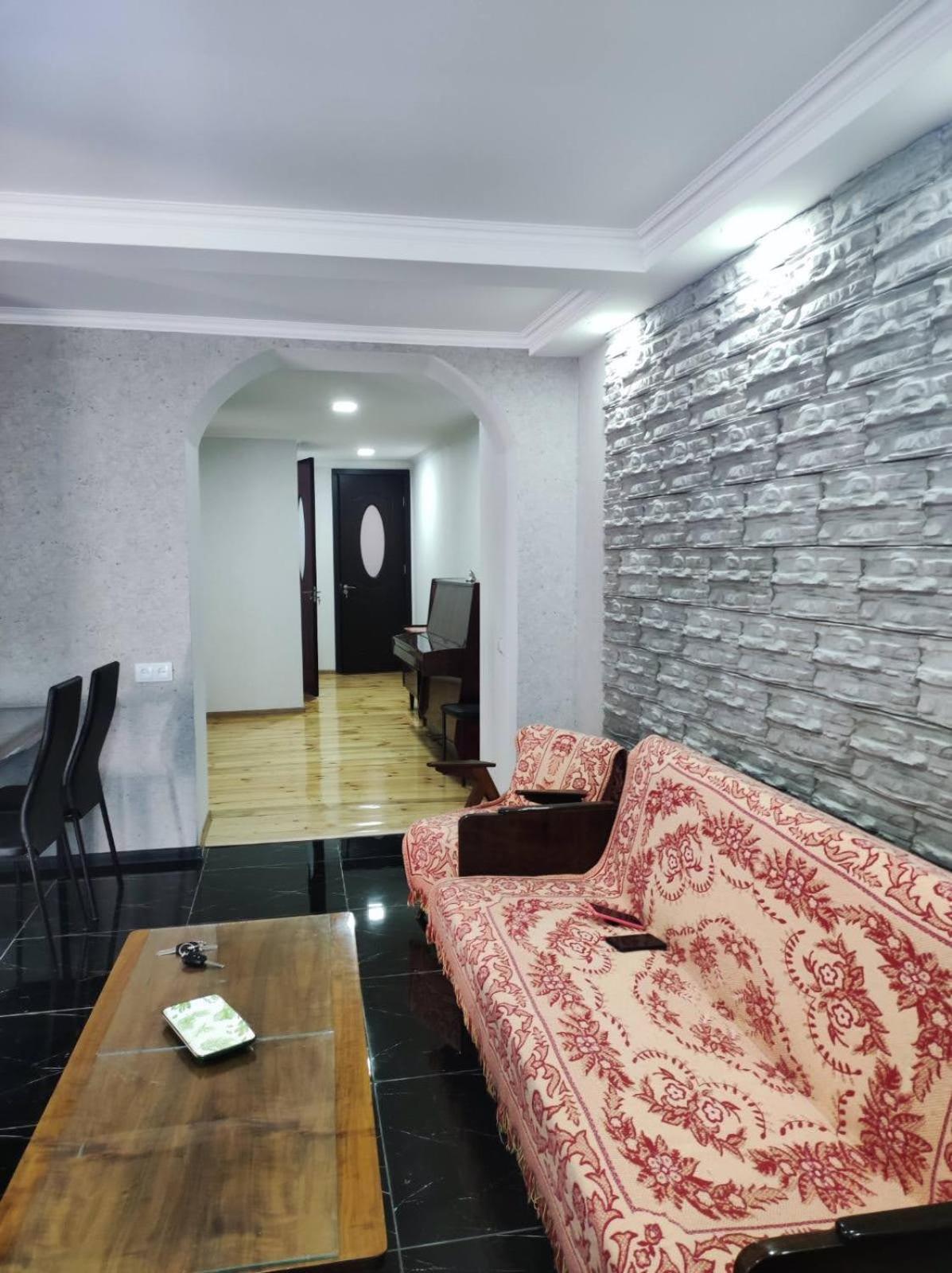 House In Gergeti Hotel Казбеги Екстериор снимка